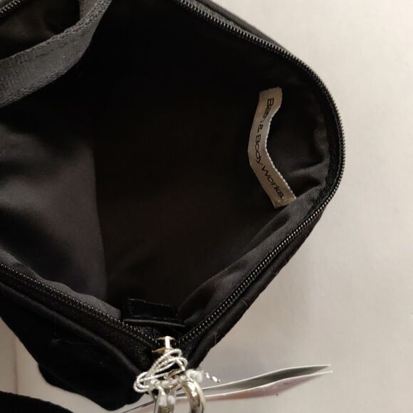 Bath and Body Works Black Velvet Cosmetic Bag - Picture 3 of 4